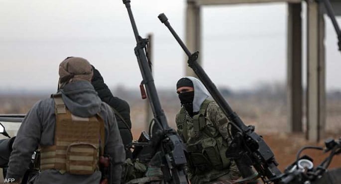 صورة أرشيفية لعناصر تابعة لتنظيم داعش أو آثار هجوم إرهابي في سوريا.