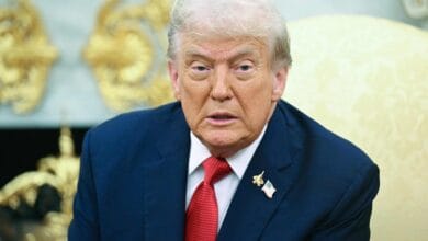 خلافات أمريكية حول المواجهة مع طهران: مستشارو ترامب يدفعون للتفاوض وسط تحذيرات من حرب شاملة