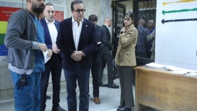 وزير الصحة والسكان الدكتور خالد عبدالغفار يتفقد مستشفى السلام التخصصي خلال جولة مفاجئة ويستمع للمرضى والعاملين.