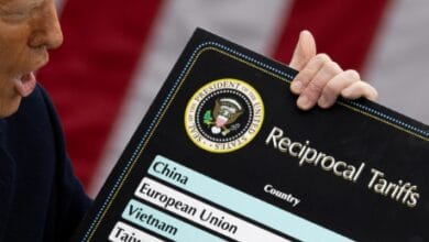 واشنطن تضرب أسس التجارة العالمية.. أوروبا في مواجهة تهديد انهيار الاتفاقات