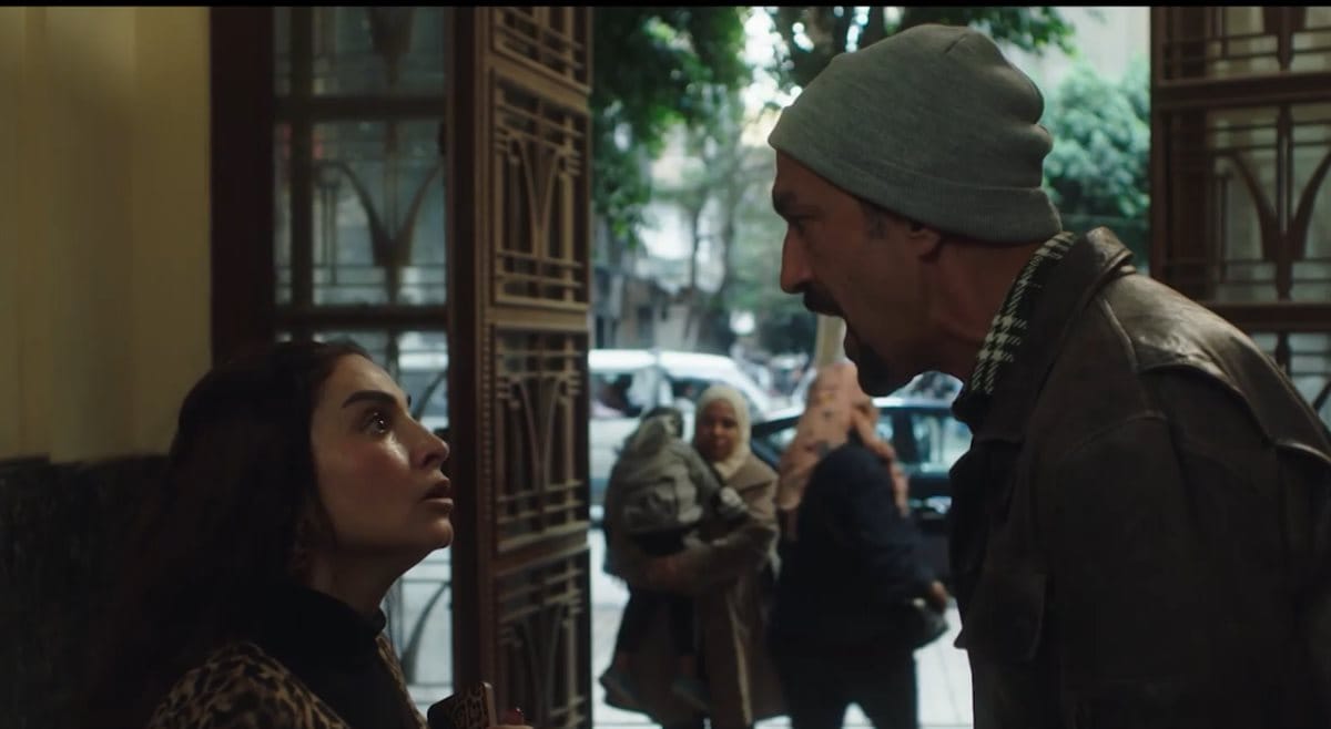 روجينا تهرب وتواجه شقيقاتها بـ”فضائح” الأموال المشبوهة في “حد أقصى”