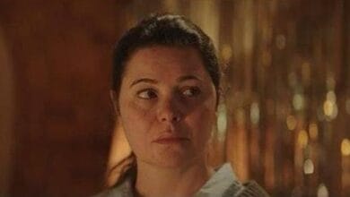 يسرا اللوزي تغوص في أعماق الأزمة النفسية لشخصية أم تبحث عن التوازن في “كان يا ما كان”