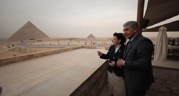 شعار حملة "رمضان في مصر حكاية" للترويج السياحي.