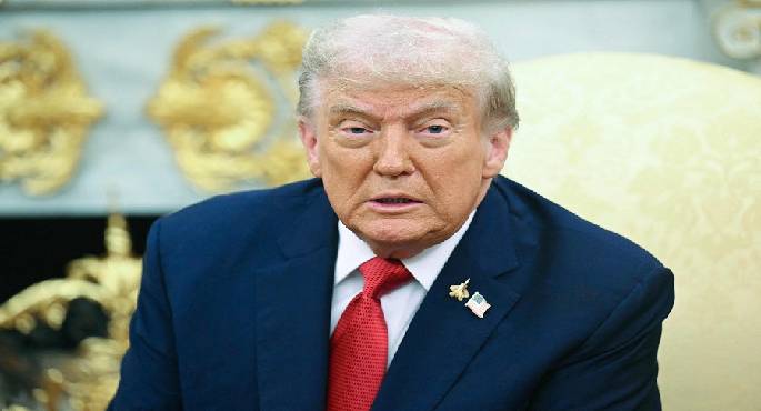 صورة رمزية لمبنى البيت الأبيض أو مقر البنتاغون مع العلم الأمريكي، أو صورة للرئيس الأمريكي دونالد ترامب.