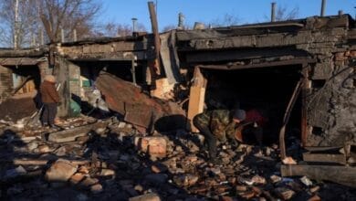 صورة تعبيرية لنساء وأطفال في أوكرانيا