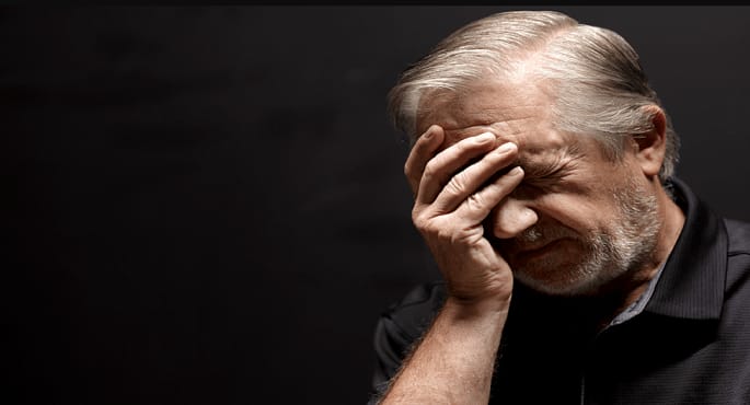 خبراء يحذرون: 6 أعراض جسدية قد تنذر بالخرف.. والكشف المبكر ينقذ!