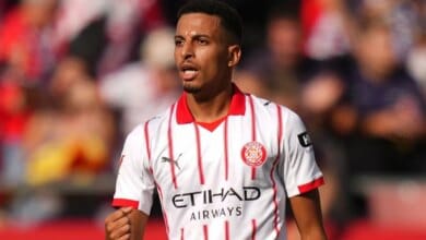 مدرب جيرونا يؤكد عودة أوناحي: عودة مؤثرة بعد غياب طويل