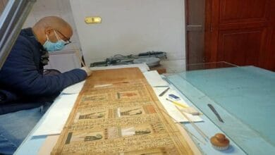 المتحف المصري بالتحرير يُعلن عن ترميم ناجح لبردية أثرية نادرة.. وتحقيق حول تأخير الصيانة الدورية
