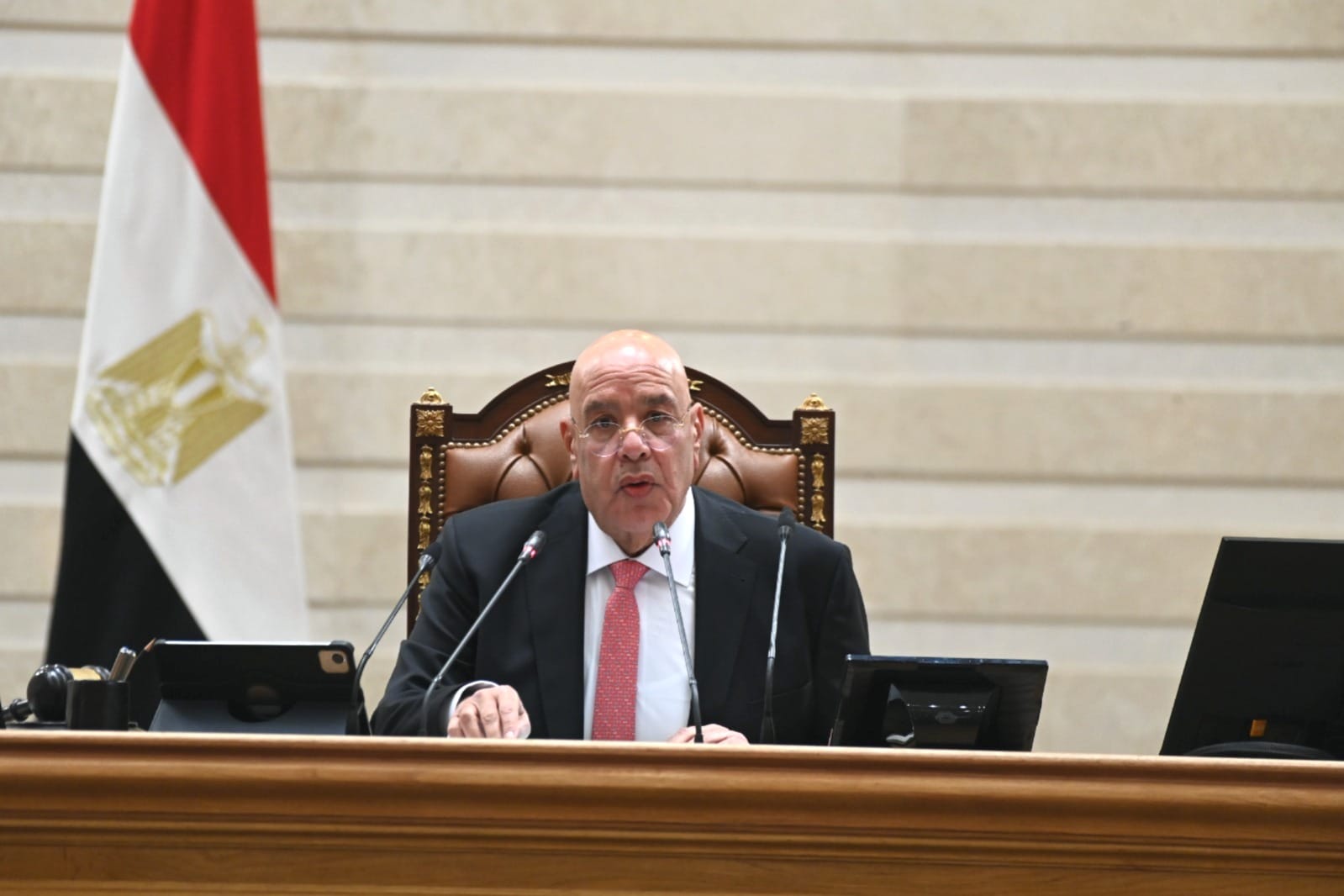 9 طلبات مناقشة عامة لسياسات الحكومة على مائدة النواب