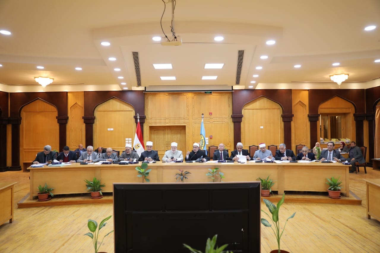 جامعة الأزهر تعلن إنشاء كليتي القرآن الكريم للبنين والبنات بالقاهرة| صور