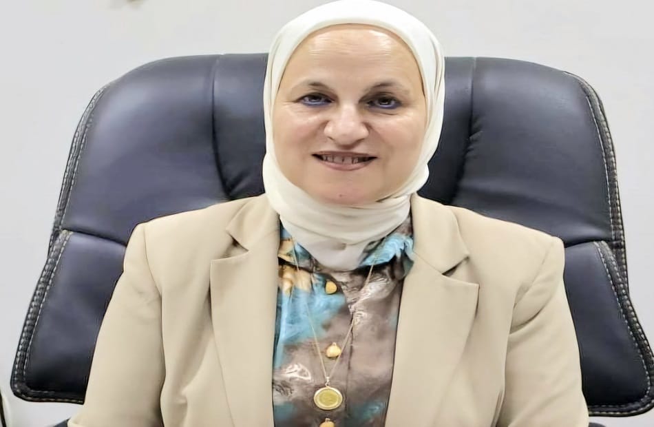 ناقشت امتحانات الشهر ومراجعات الثانوية العامة.. تفاصيل اجتماع مديرة التعليم بالقاهرة مع موجهي العموم