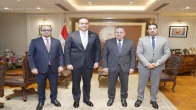 وزير التعليم العالى يبحث مع رئيس هيئة الرعاية الصحية تعزيز التكامل بين الجامعات ومنظومة التأمين الصحى الشامل