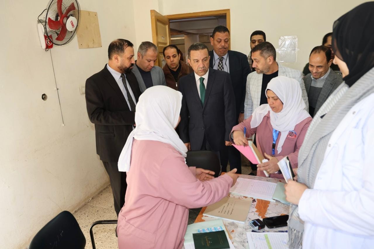 محافظ المنوفية يتفقد عيادة تأمين شبين الكوم| صور