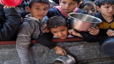 الإغاثة الطبية بغزة : الاحتلال يقيد دخول المساعدات ويهدد المطبخ العالمى بتقليص خدماته