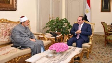 الرئيس السيسى يجرى اتصالا بشيخ الأزهر للاطمئنان على صحته