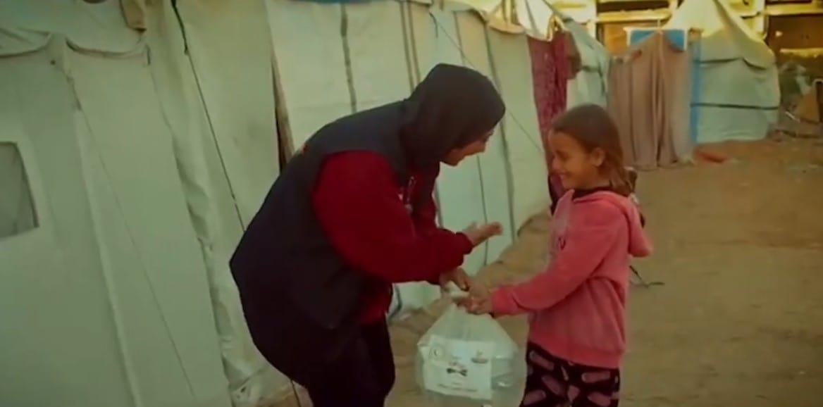 اللجنة المصرية تواصل تنفيذ فعاليات حملة إفطار مليون صائم للأشقاء الفلسطينيين في قطاع غزة| فيديو