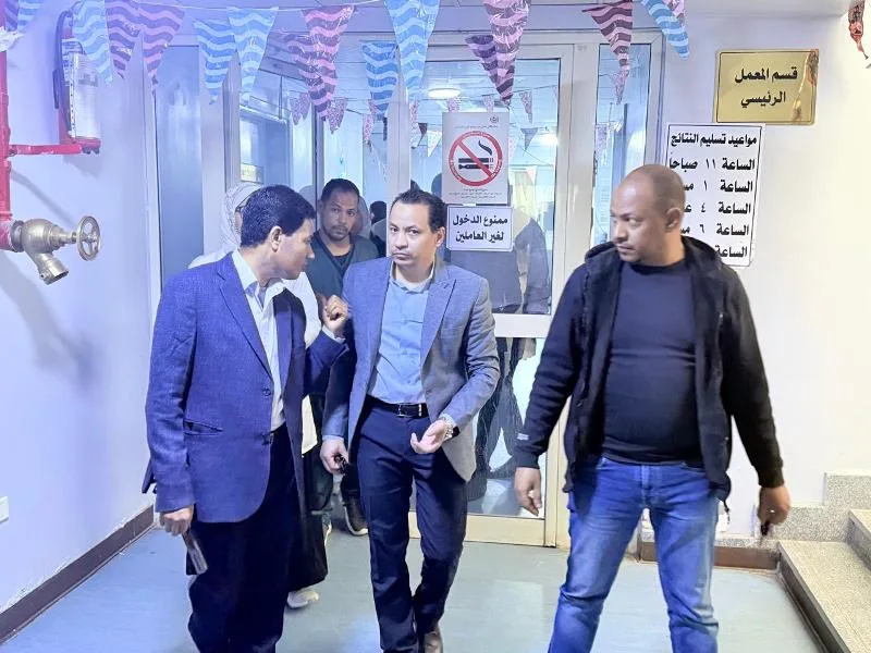 جولة تفقدية لوكيل وزارة الصحة بالأقصر بمستشفى الحميات لمتابعة جودة الخدمات الطبية |صور