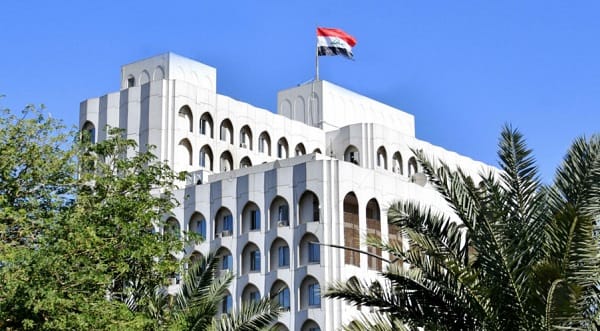 العراق يؤكد أهمية ضبط النفس بين باكستان وأفغانستان وتهدئة التوترات