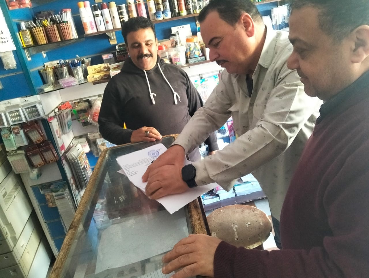 لجان مركزية وفرعية لمتابعة مراكز إصدار تراخيص المحال العامة بالدقهلية| صور