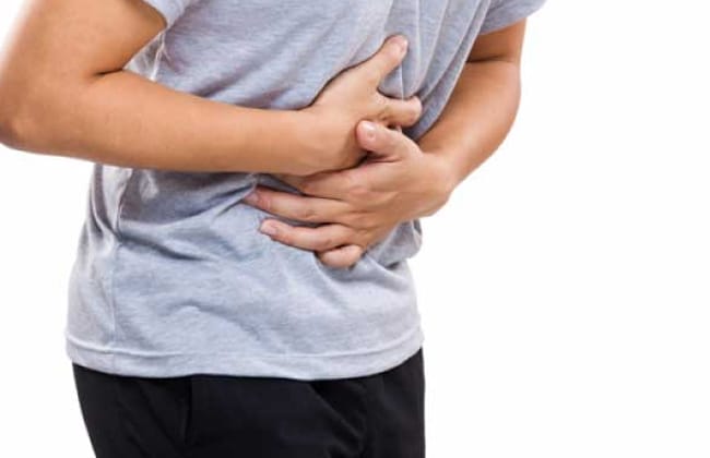 إصابة 7 أشخاص من أسرة واحدة بتسمم غذائي بعد تناول لانشون وكاتشب في محلة دمنة بالدقهلية