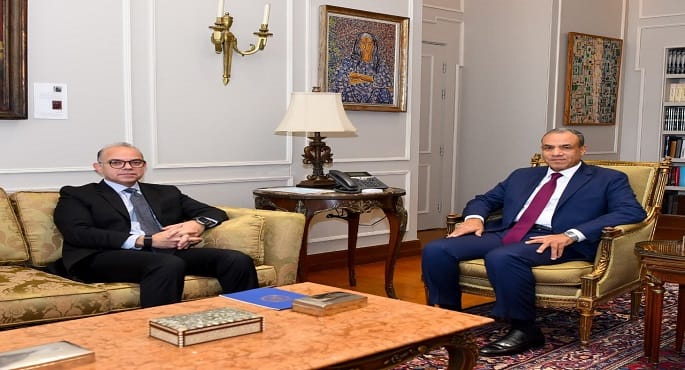 وزيرا الخارجية والاستثمار يؤكدان على ضرورة تكثيف التعاون المؤسسي لتعزيز الترويج الخارجي للاقتصاد المصري.