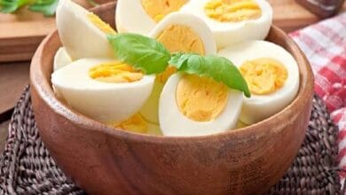 طبق بيض شهي ومغذي خلال شهر رمضان.