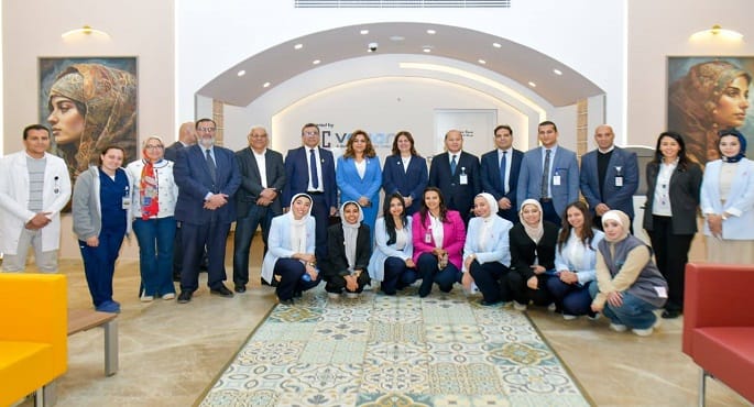 وزيرة التنمية المحلية والبيئة تتفقد مؤسسة بهية