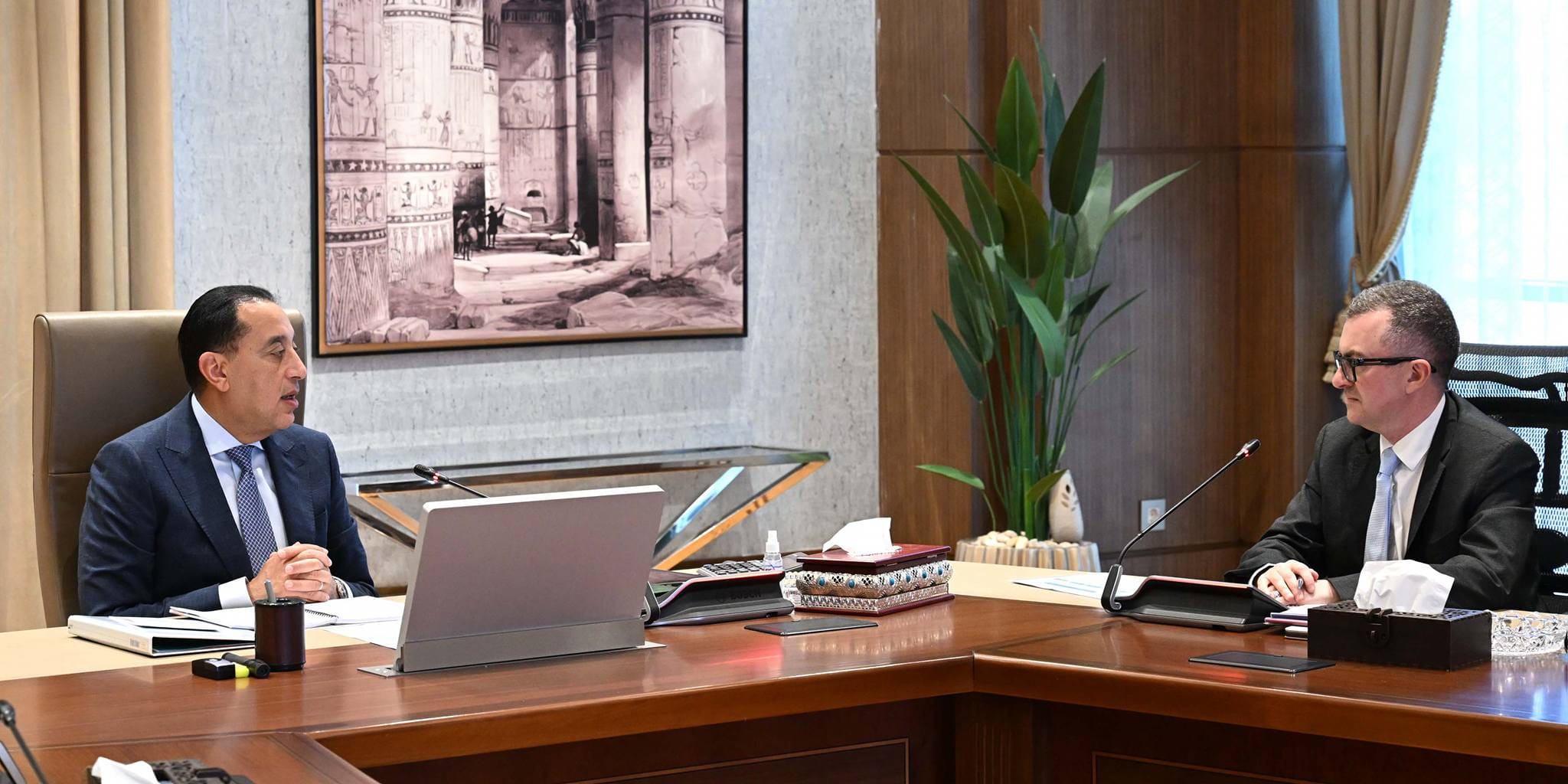 رئيس مجلس الوزراء الدكتور مصطفى مدبولي يترأس اجتماعاً لاستعراض رؤية وزارة التخطيط الاقتصادي