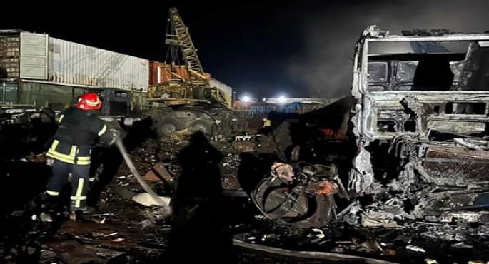 دمار واسع في مدينة أوديسا الأوكرانية بعد هجوم صاروخي.