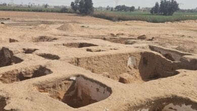 صورة توضيحية لمبنى أثري مكتشف في منطقة القلايا بالبحيرة.