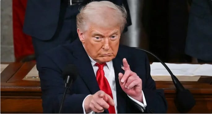 ترامب: إذا نفذت إيران تهديداتها فنسنضربها بقوة لم يشهدها العالم من قبل