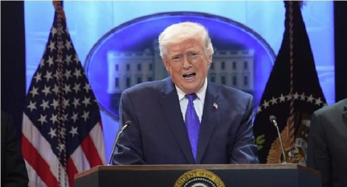 ترامب: القيادة الجديدة فى إيران ترغب فى الحوار ووافقت على ذلك