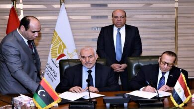 وزير الطيران المدني يشهد توقيع مذكرة تفاهم مع ليبيا لتعزيز التكامل في إدارة المجال الجوي