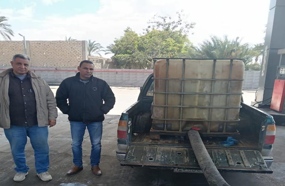 التموين بالإسكندرية يضبط 1000 لتر سولار مدعم قبل تهريبه للسوق السوداء