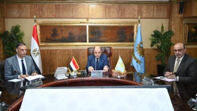 محافظ الغربية يتابع ملفات تقنين أملاك الدولة وتسريع إجراءات العقود