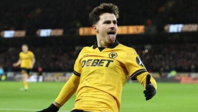 وولفرهامبتون ينتزع فوزًا قاتلًا على ليفربول في الدوري الإنجليزي الممتاز