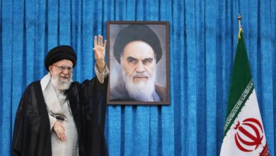 بدء مراسم دفن المرشد الأعلى الإيراني علي خامنئي اليوم.. واختيار المرشد الجديد بعد التشييع