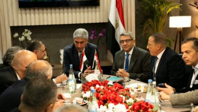 وزير السياحة والآثار يتابع آليات الحفاظ على الحركة السياحية في ظل التوترات الإقليمية