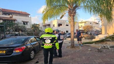 حزب الله يطلق 30 صاروخًا على شمال الكيان الصهيوني ويستهدف قاعدة حيفا البحرية