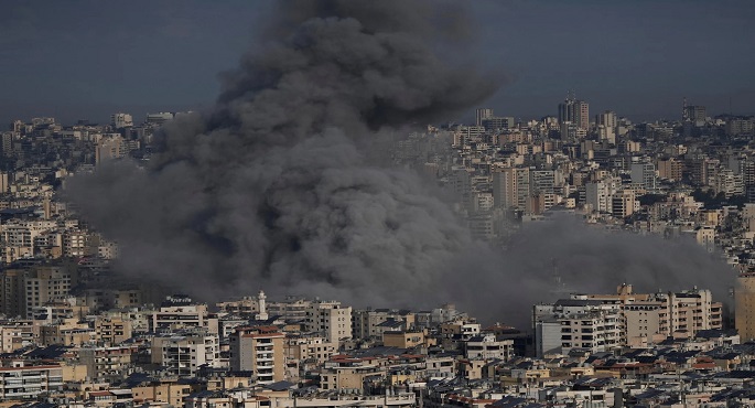 الكيان الصهيوني يشن غارات جوية مكثفة على بلدات جنوب لبنان