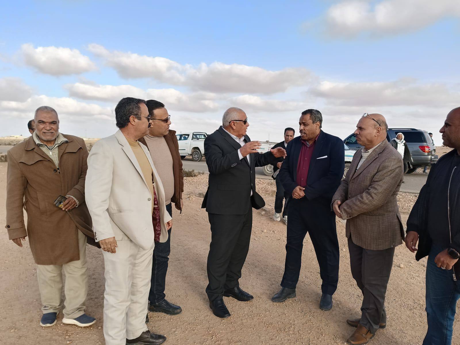 محافظ مطروح يتابع تفعيل مبادرة إقامة ظهير زراعي بمحاصيل التين والزيتون بالنجيلة