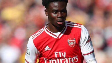 أرسنال يحقق فوزاً صعباً على برايتون بهدف لساكا