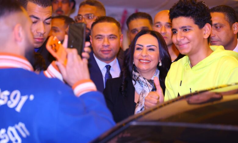 وزيرة التضامن تتفقد الاستعدادات النهائية لإفطار المطرية وتعلن تدشين مؤسسة لأهالي المنطقة