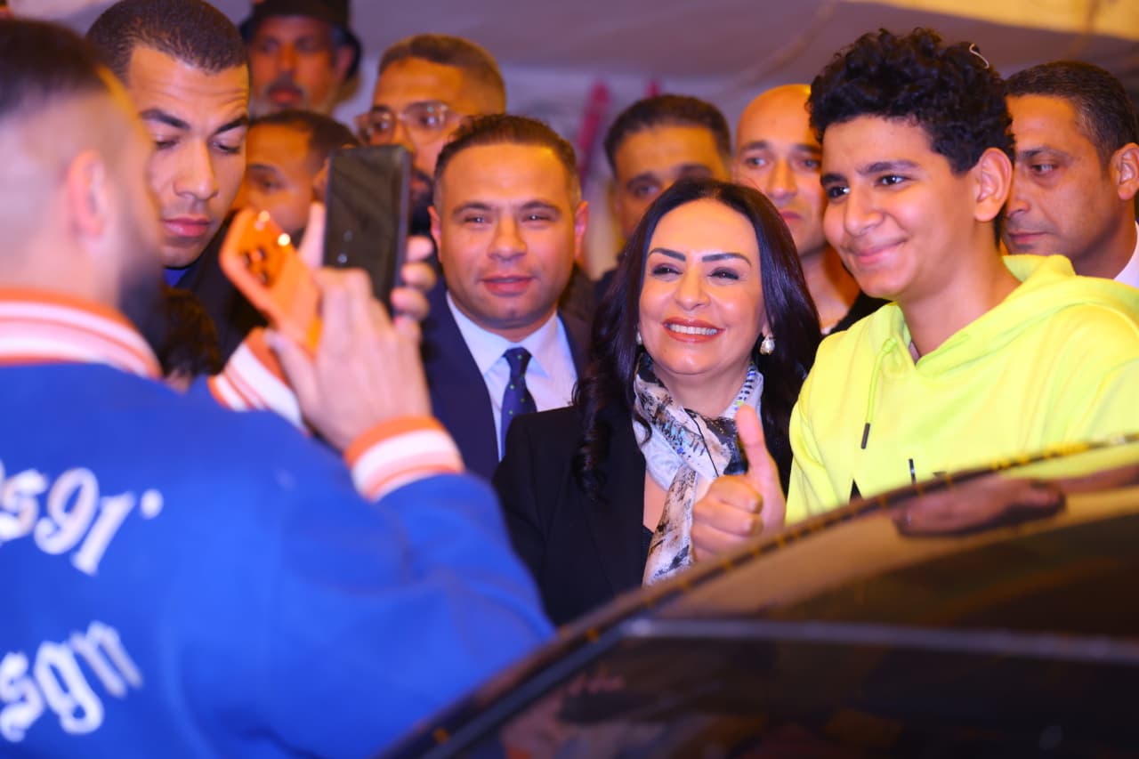 وزيرة التضامن تتفقد الاستعدادات النهائية لإفطار المطرية وتعلن تدشين مؤسسة لأهالي المنطقة