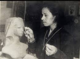 رحيل النحاتة فاطمة مدكور عن عمر يناهز 80 عامًا