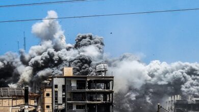 الكيان الصهيوني يواصل خرق اتفاق وقف إطلاق النار بقصف مدفعي وجوي على غزة