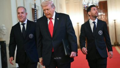 ترامب يدعو عناصر الأمن الإيرانيين للانحياز للشعب ويزعم تدمير قدرات طهران العسكرية