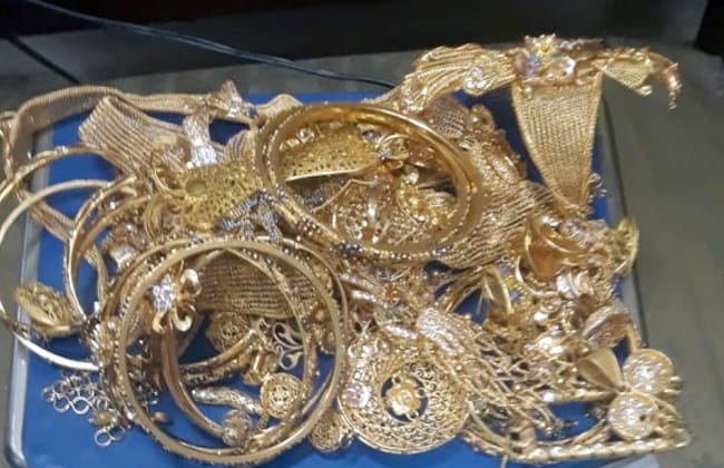 استقرار أسعار الذهب في مصر اليوم الخميس 5 مارس 2026 مع تراجع محدود.