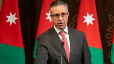 وزير الصناعة الأردني: استمرار حظر تصدير السلع الرئيسية لحين تأمين المخزون المحلي