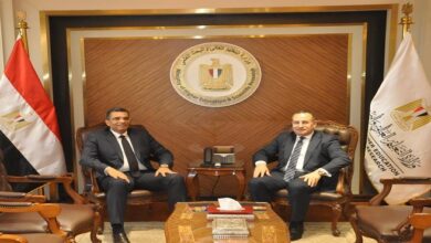 وزير التعليم العالي ومحافظ البحر الأحمر يبحثان تعزيز التعاون الجامعي والخدمي بالمحافظة